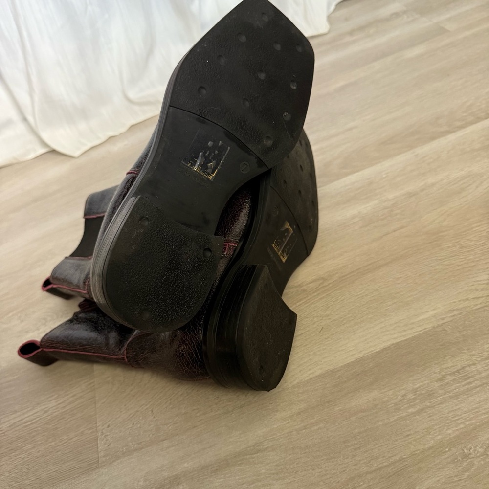 Free People distressed Black purple leather Boots - Picture 8 of 12